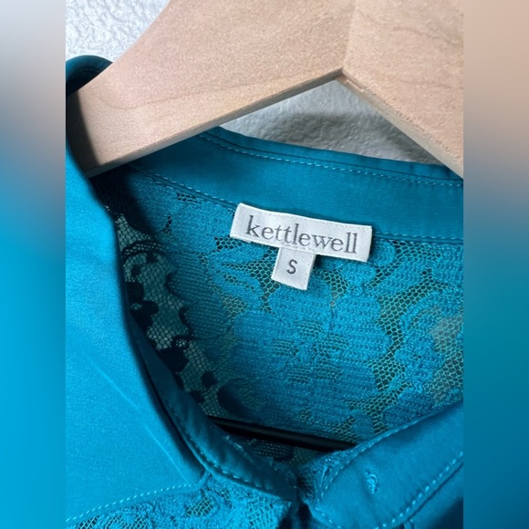 Kettlewell Teal Floral Lace Button-Up Long Sleeve Blouse Small - Picture 2 of 5